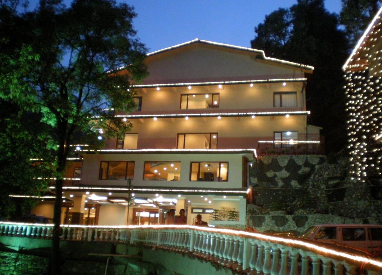 Madhuban Sarovar Portico Mussoorie Ngoại thất bức ảnh